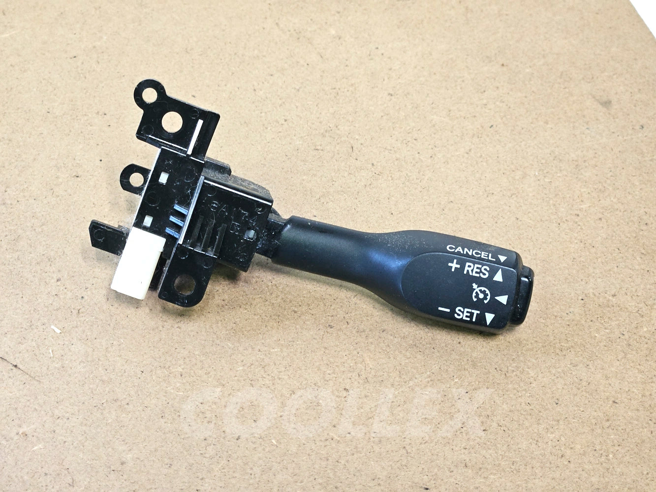 06-2020 Lexus Is250 Cruise Control Switch 84632-58011 Oem Used