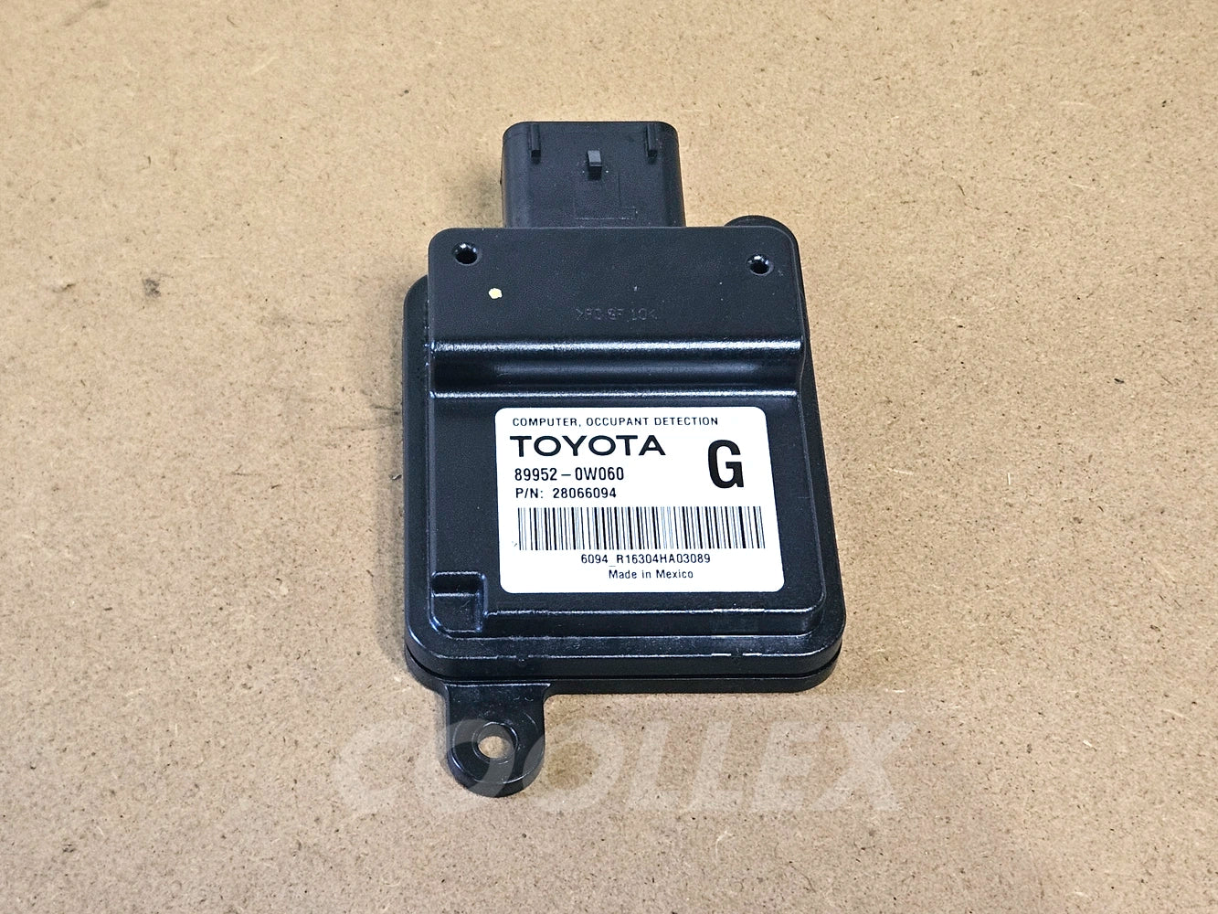 06-2013 Lexus Is250 Passenger Seat Occupant Sensor 89952-0W062 Oem Used