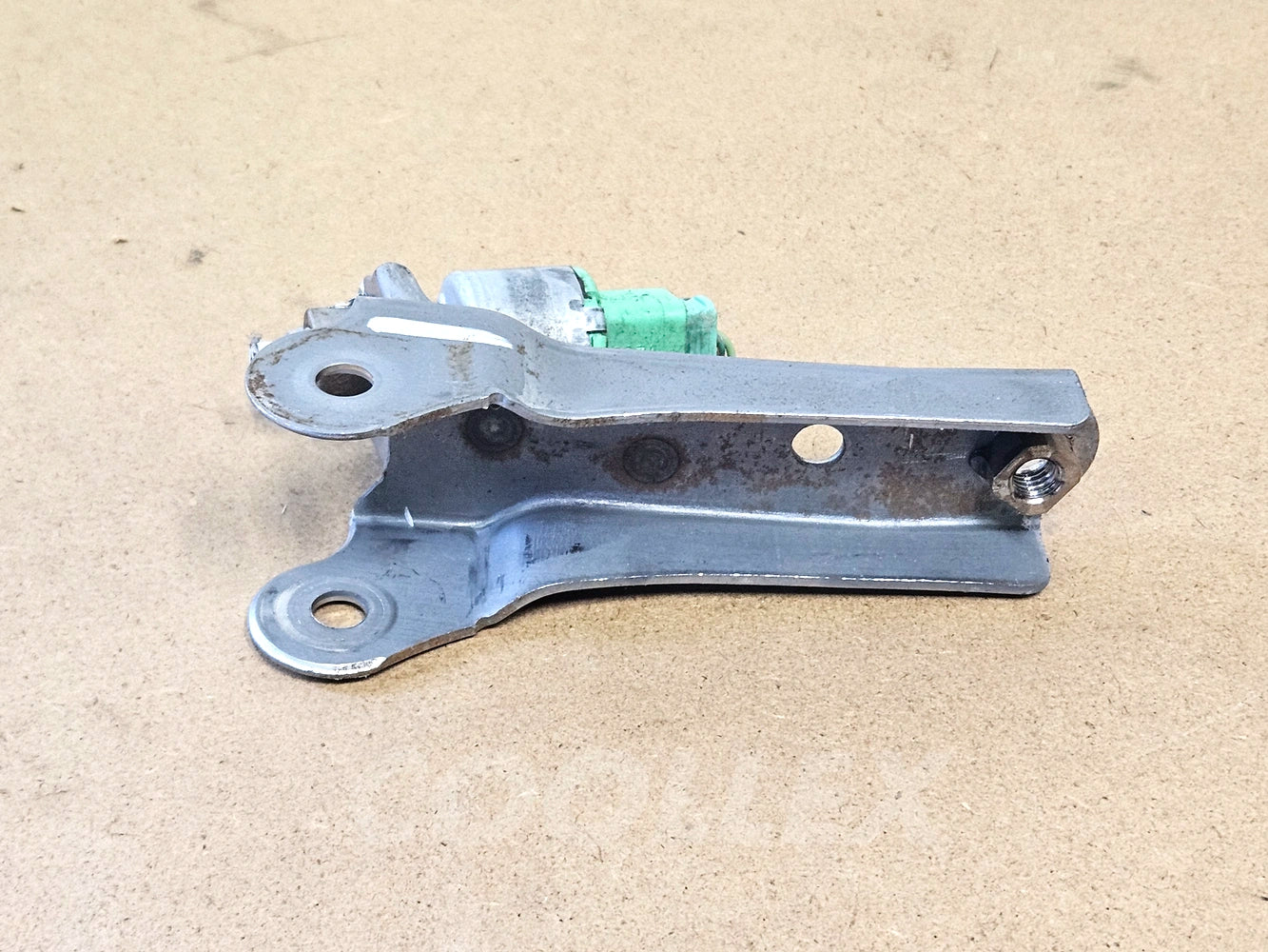 06-2013 Lexus Is250 Brake Stop Lamp Switch w/Bracket 84340-30110 Oem Used
