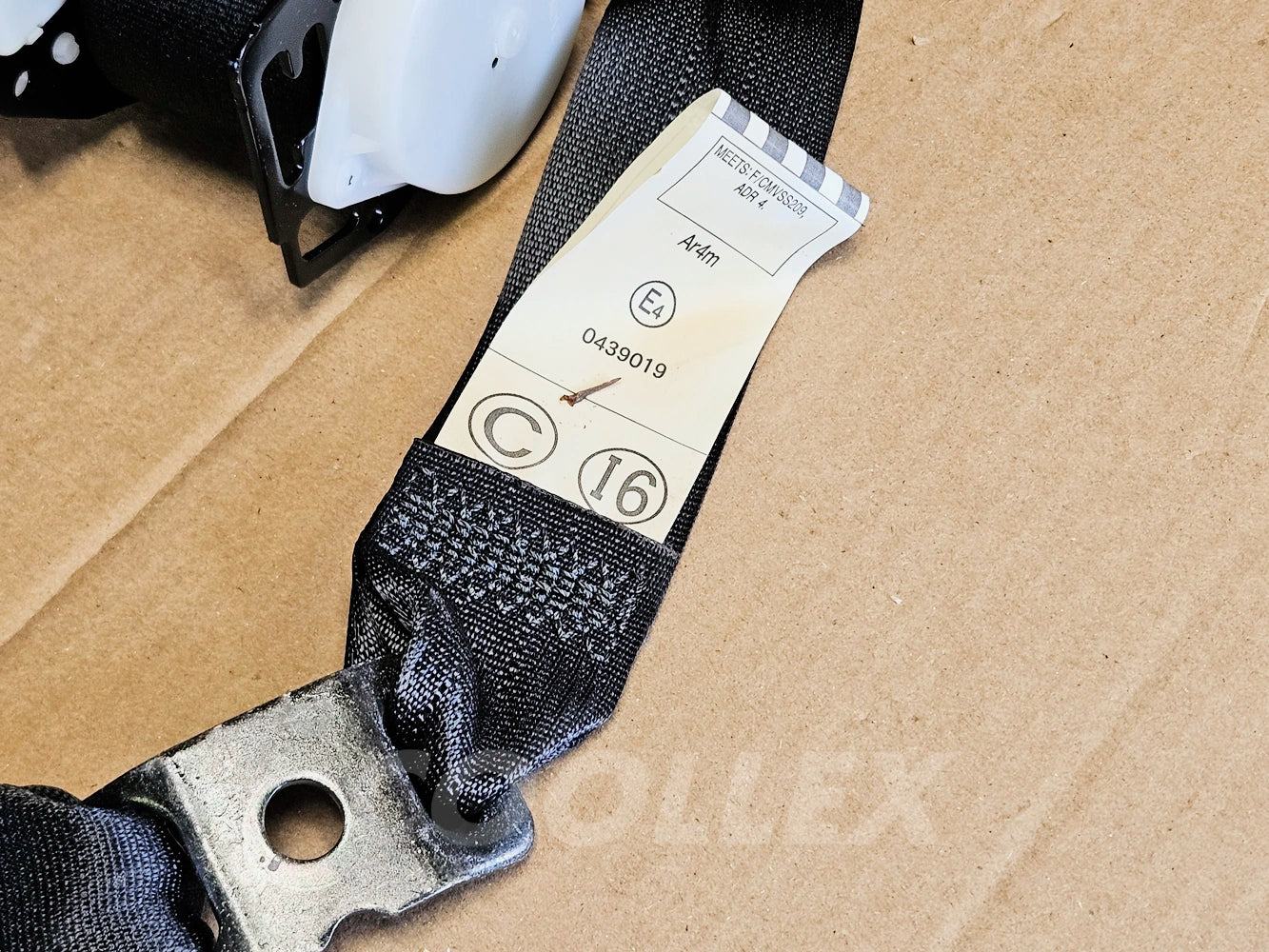 10-2013 Lexus Is250 Rear Center Lap Shoulder Belt 73470-53080 Oem Used