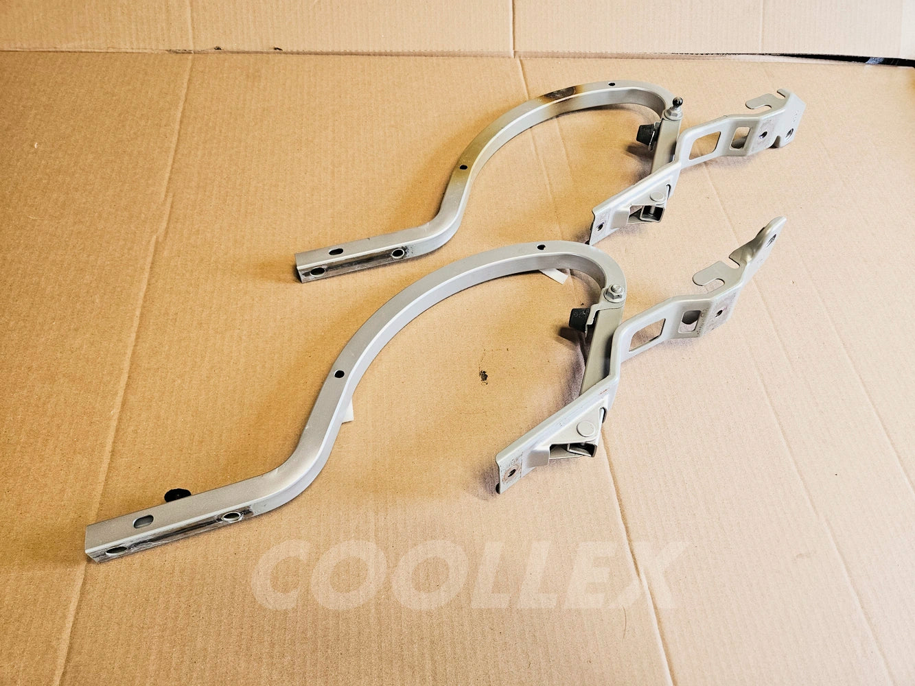 06-13 Lexus Is250 Is350 Trunk Lid Hinges 64520-53010 Oem Used