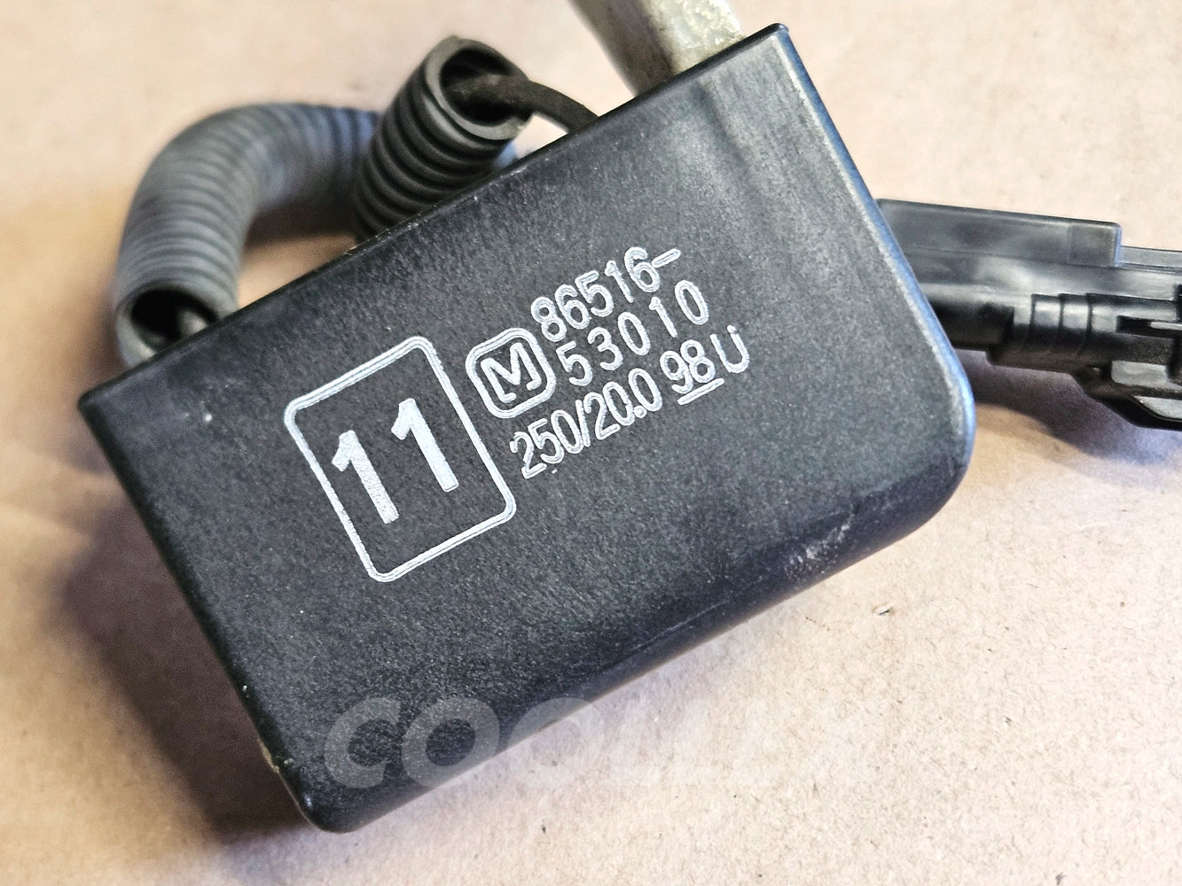 06-2015 Lexus Is250 AC Condenser Sensor 86516-53010 Oem Used