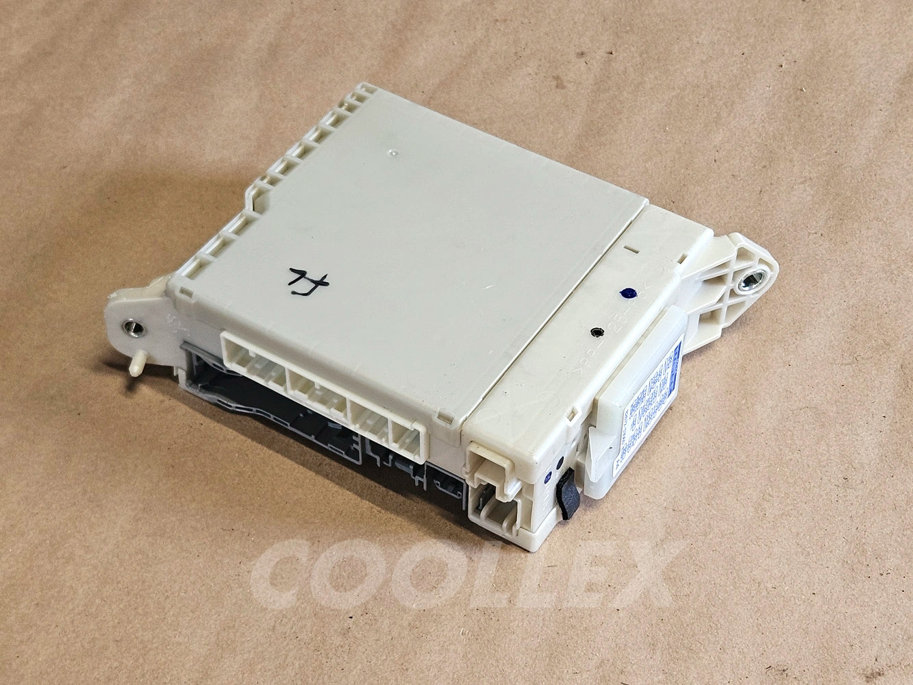 06-2010 Lexus Is250 Front Lh Juction Block Fuse Box 82733-53040 Oem Used