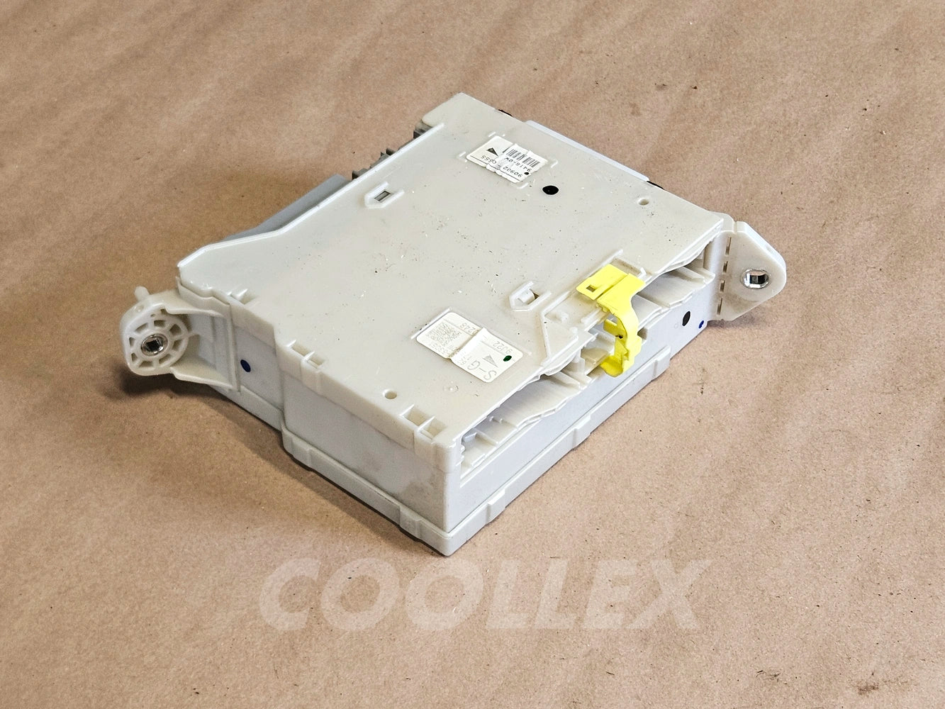 06-2010 Lexus Is250 Front Lh Juction Block Fuse Box 82733-53040 Oem Used