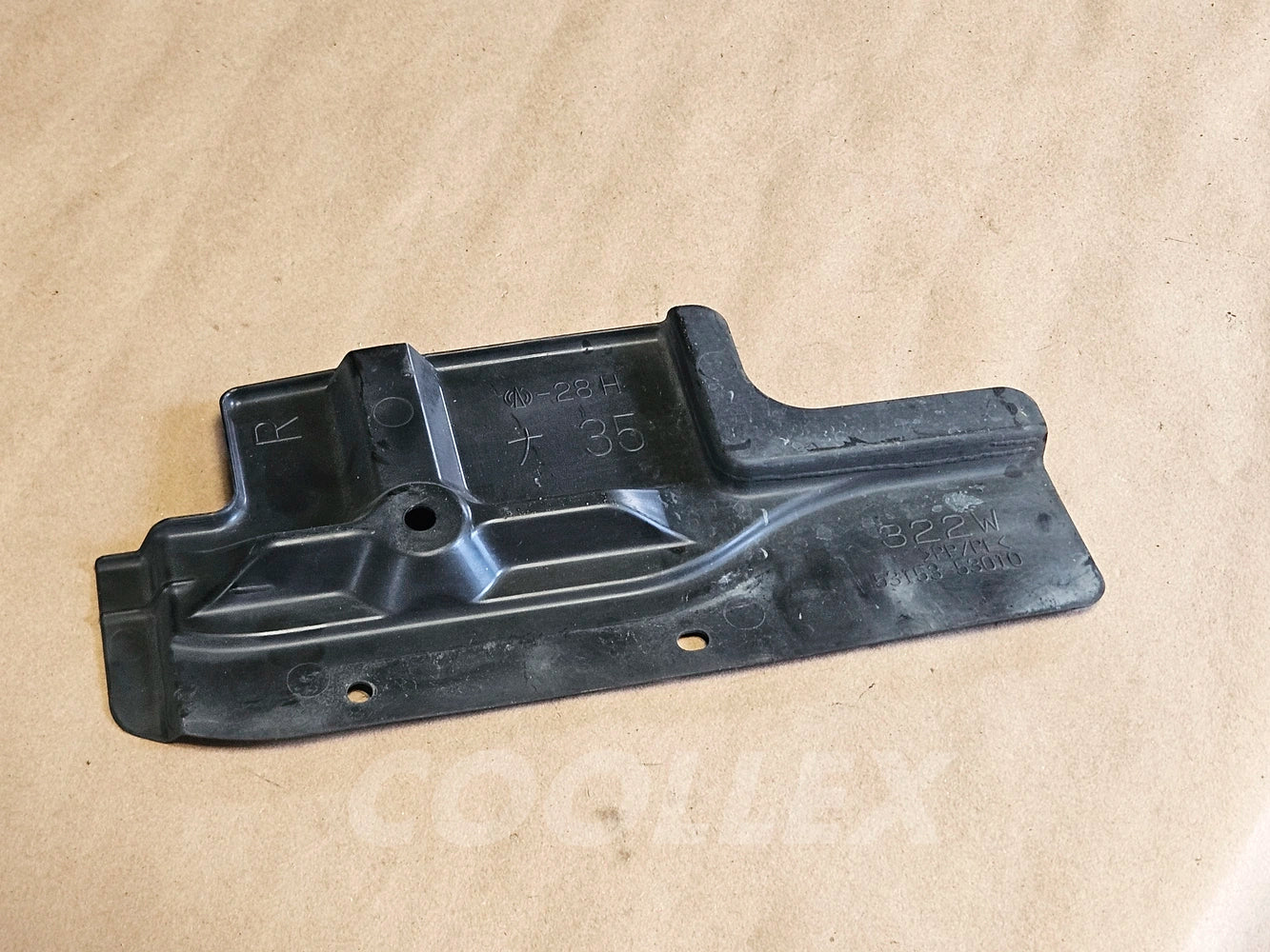 06-15 Lexus Is250 Radiator Grille Side Air Guide Rh 53153-53010 Oem Used