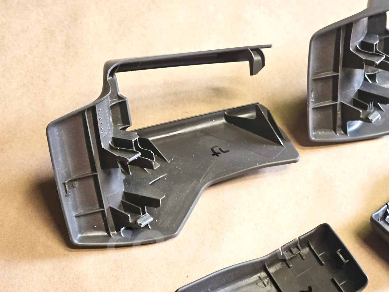 09-13 Lexus Is250 Is250 Driver Seat FL Seat Track Covers Set 72138-53040 Oem Used