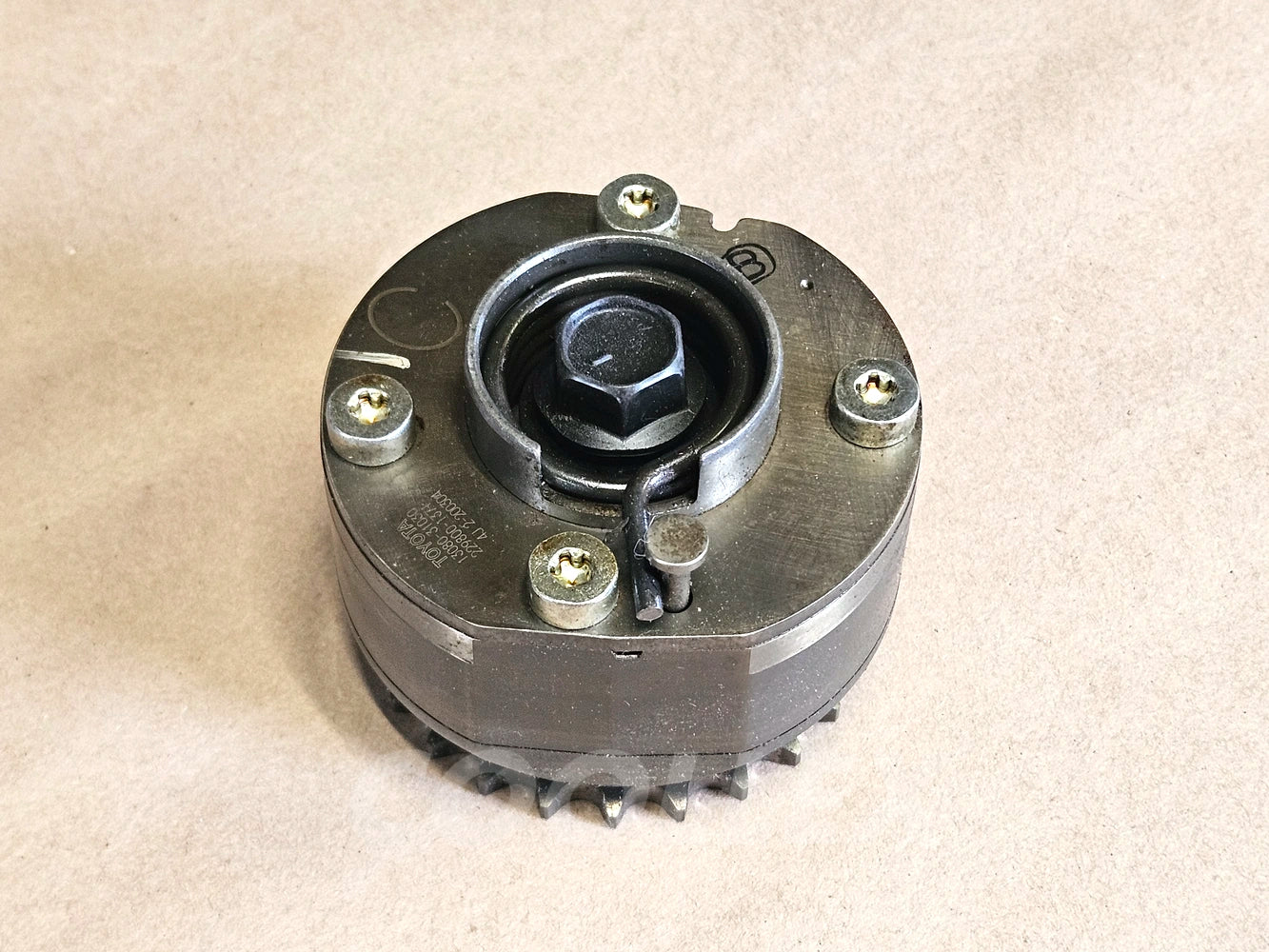 06-15 Lexus Ls460 Is250 GS450h Camshaft Gear 13080-31030 Oem Used