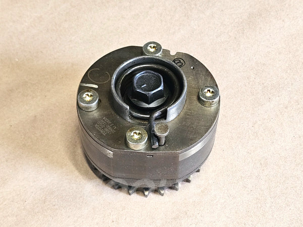 06-15 Lexus Ls460 Is250 GS450h Camshaft Gear 13080-31030 Oem Used