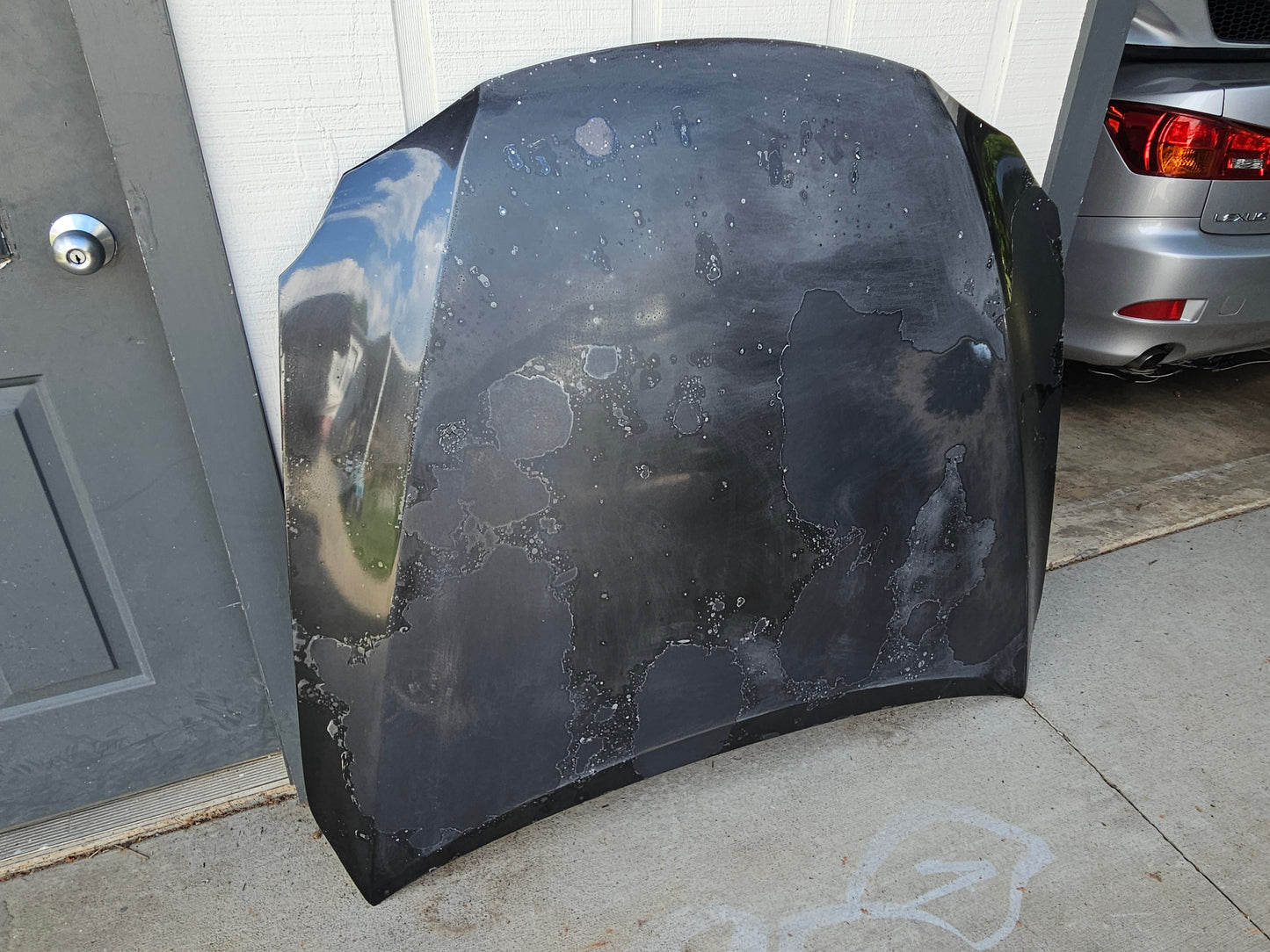 2006-2013 lexus Is250 Hood (needs paint) 53301-53050 Oem Used