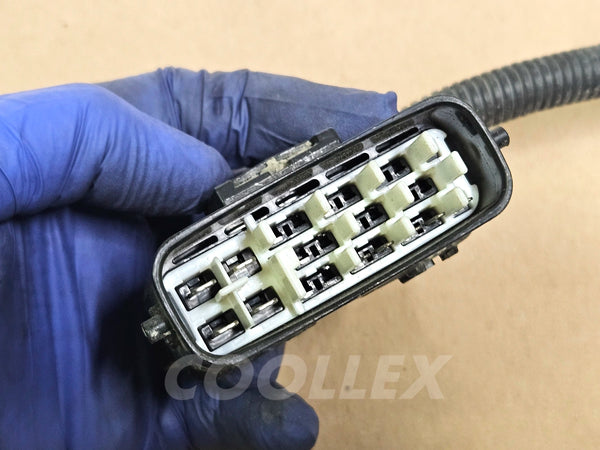 06-13 Lexus Is250 Headlight Internal Wiring Pigtail for 81130-53430 Oem Used (parts only)