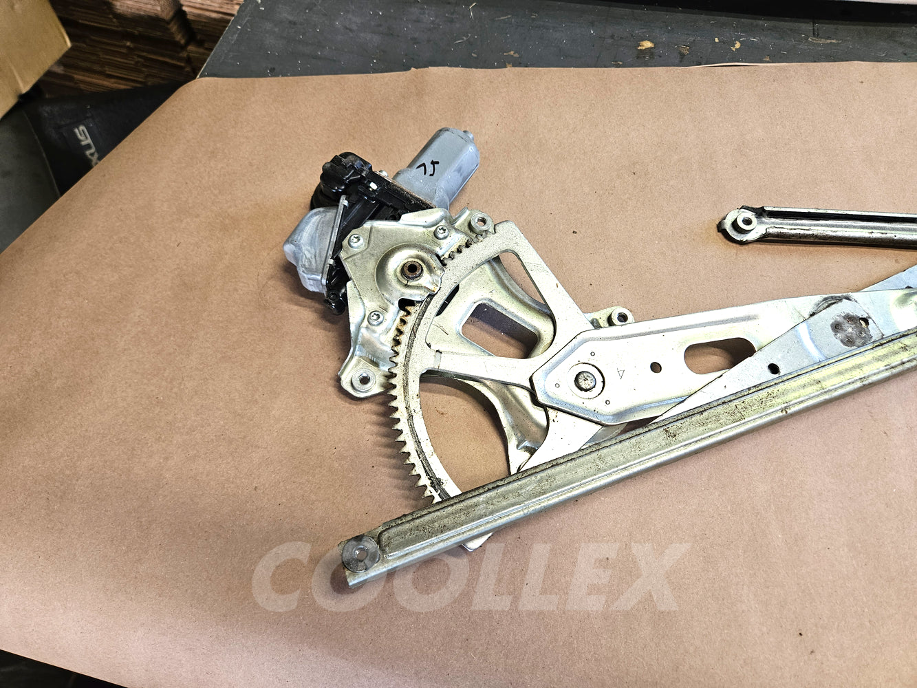 09-13 Lexus Is250 Front Lh Driver Window Motor w/Regulator 85720-53051 Oem Used