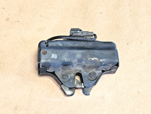 06-2013 Lexus Is250 Hood Latch 53510-53061 Oem Used