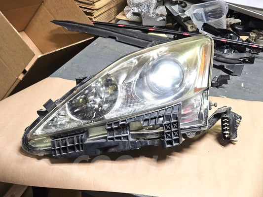06-11 Lexus Is250 Lh Driver HID Headlight Complete 81070-53341 Oem Used