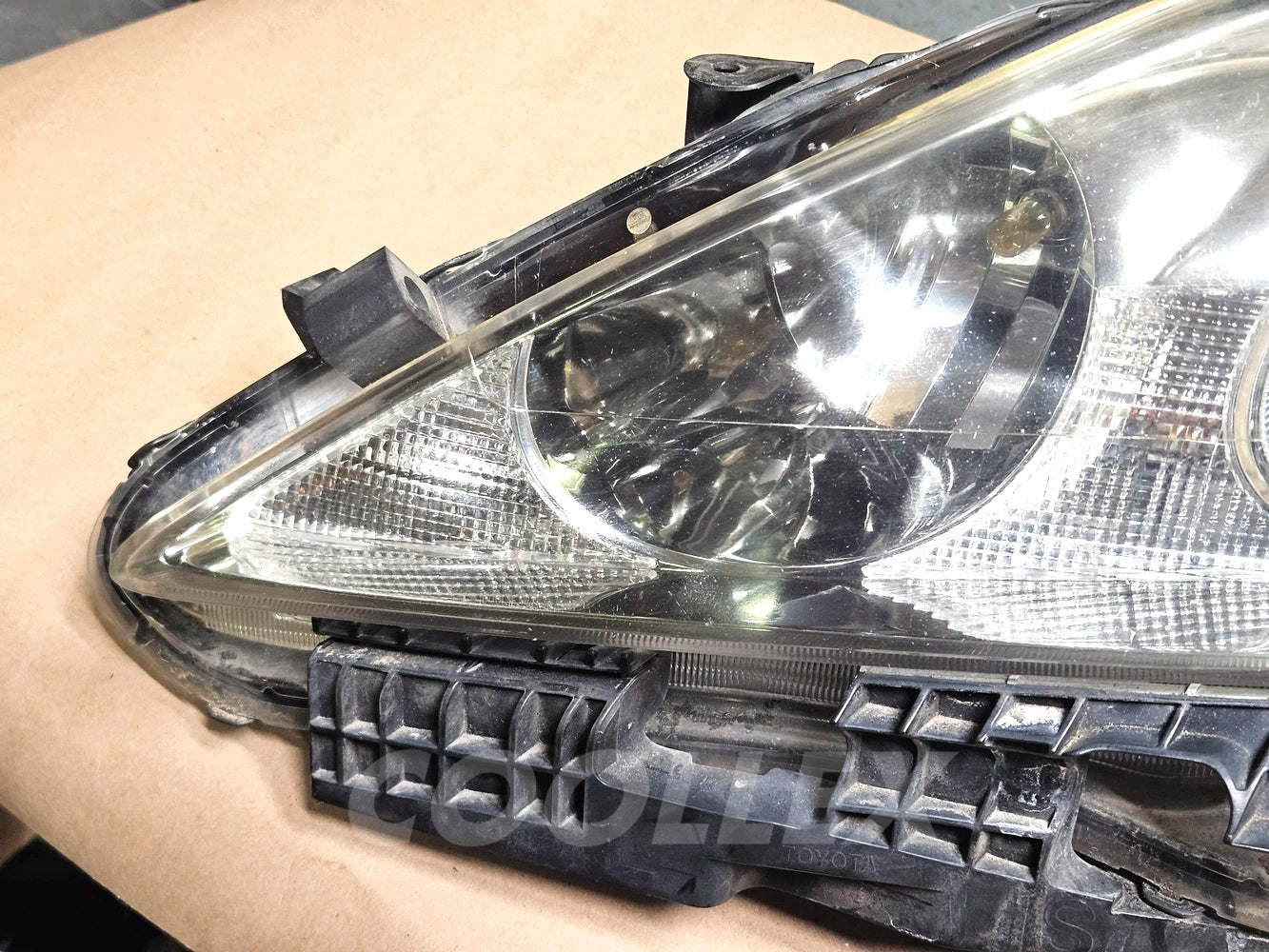 06-11 Lexus Is250 Lh Driver HID Headlight Complete 81070-53341 Oem Used