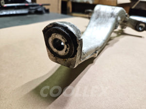 06-2013 Lexus Is250 Awd Front Left Steering Knuckle w/Bolts 43202-53020 Oem Used