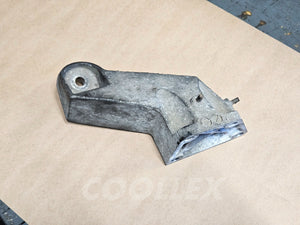 06-16 Lexus Is250 Awd Front Left Engine Mount Bracket 12302-31020 Oem Used