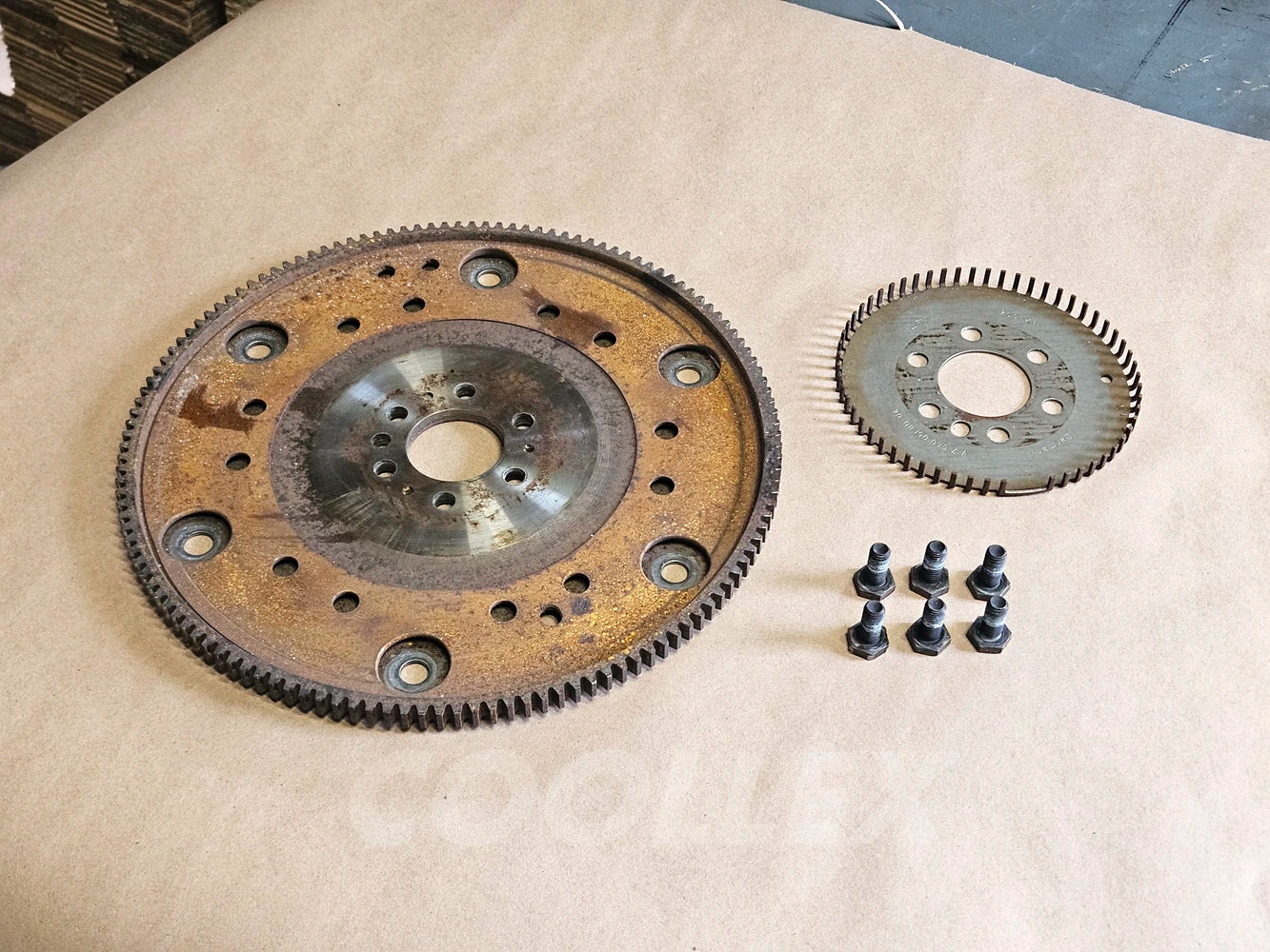 07-16 Mini Cooper Drive Plate Flywheel 11-22-7-557-239 Oem Used