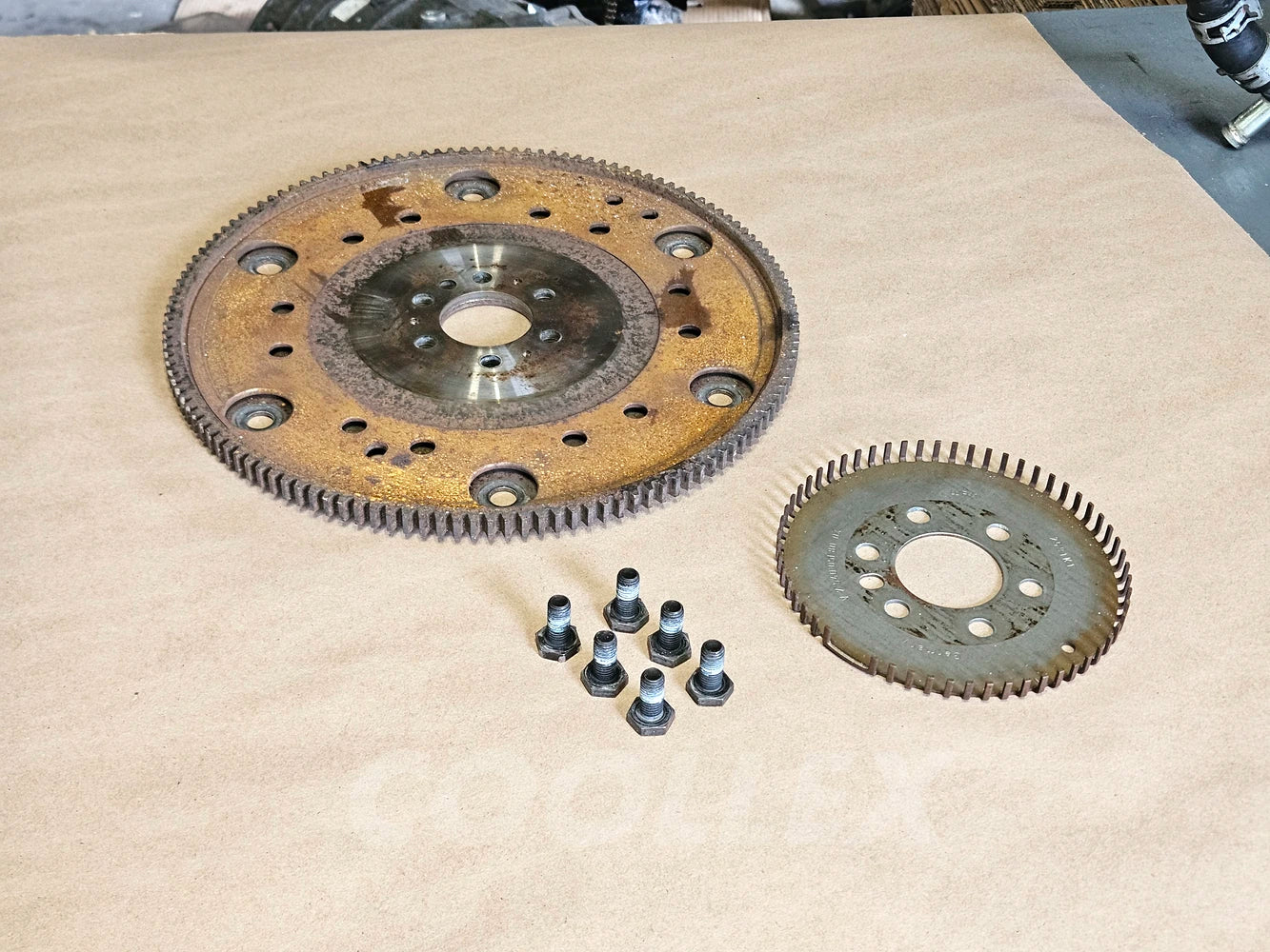 07-16 Mini Cooper Drive Plate Flywheel 11-22-7-557-239 Oem Used