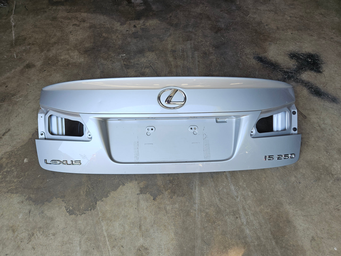 06-13 Lexus Is250 Rear Trunk Lid Silver cc:1G1 64401-53250 Oem Used