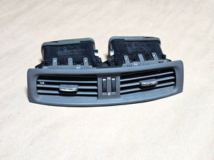 09-10 Lexus Is250 Is350 Center Vents 55670-53020 Oem Used