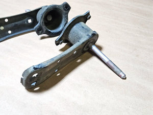 06-13 Lexus Is250 ISF Rear Suspension Cross-Member Stopper Lh Rh 52203-30070 Oem Used