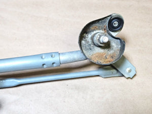 06-15 Lexus Is250 Windshield Wiper Linkage w/Motor 85150-53050 Oem Used