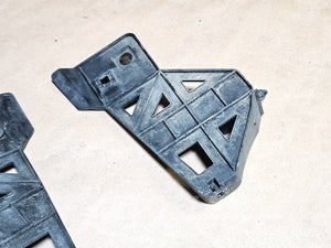 06-13 Lexus Is250 Rear Lh Rh Bumper Brackets 52156-53010 Oem Used