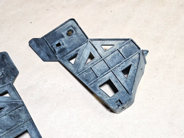 06-13 Lexus Is250 Rear Lh Rh Bumper Brackets 52156-53010 Oem Used