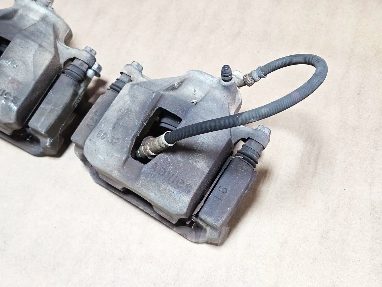 06-2013 Lexus Is250 Front Disc Brake Calipers 47721-53060 47722-53060 Oem Used