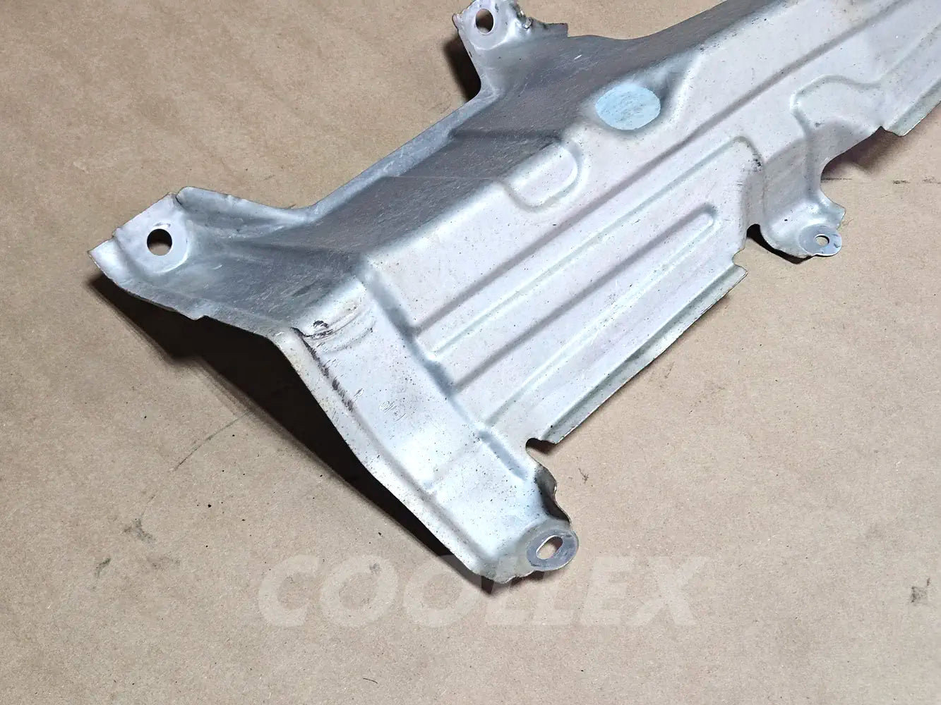 06-2013 Lexus Is250 Drive Shaft Cover Air Guide 58226-53010 Oem Used