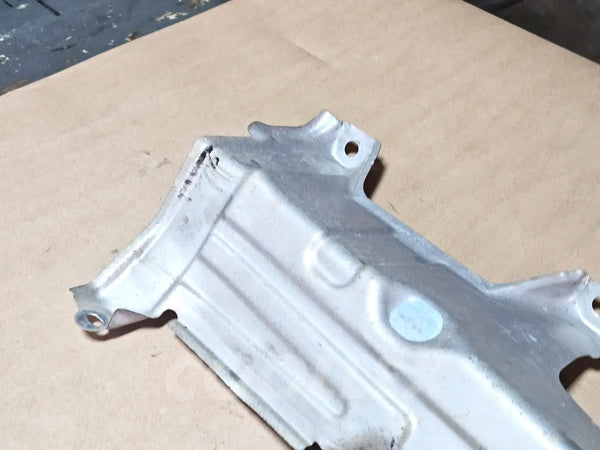 06-2013 Lexus Is250 Drive Shaft Cover Air Guide 58226-53010 Oem Used