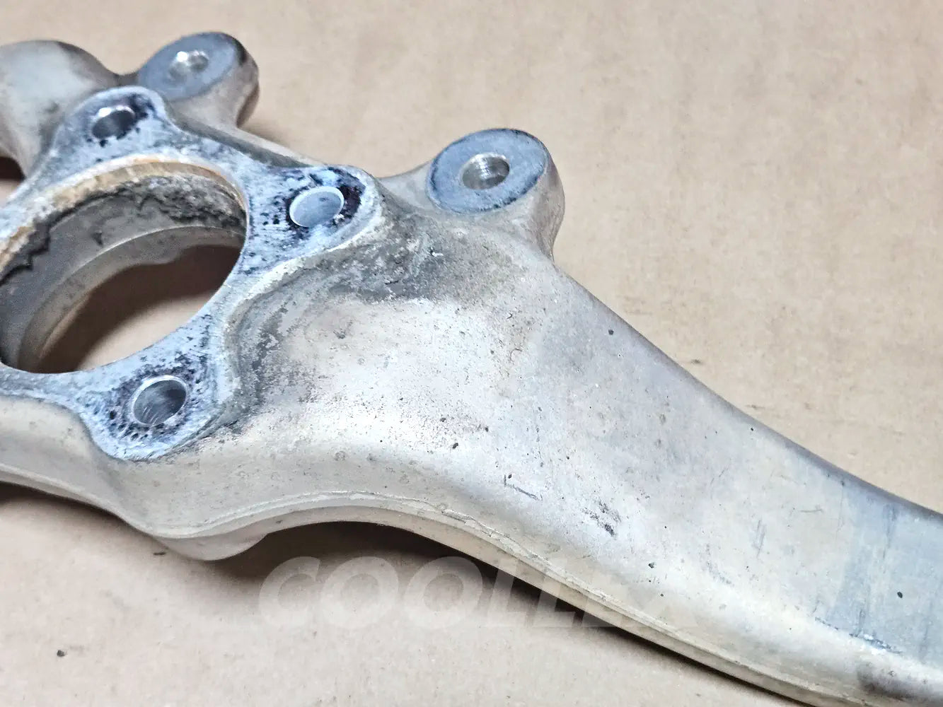 06-2019 Lexus Is250 Rwd Front Right Knuckle 43201-53010 Oem Used