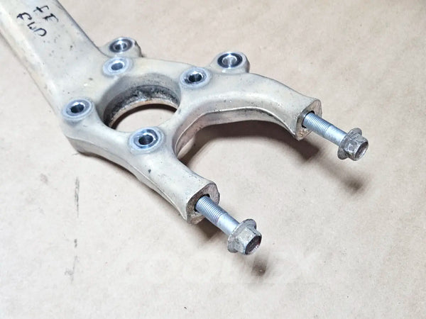 06-2019 Lexus Is250 Rwd Front Right Knuckle 43201-53010 Oem Used