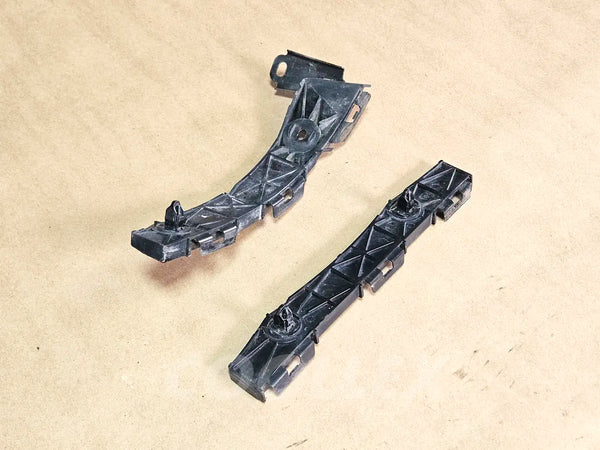 06-2013 Lexus Is250 Rear Lh Bumper Brackets 52563-53010, 52158-53040 Oem Used
