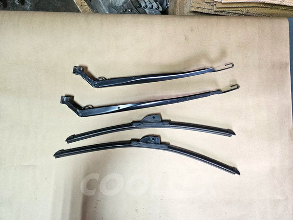 06-2013 Lexus Is250 Is350 Windshield Wiper Arms and Blades 85221-53080, 85211-53080 Oem Used