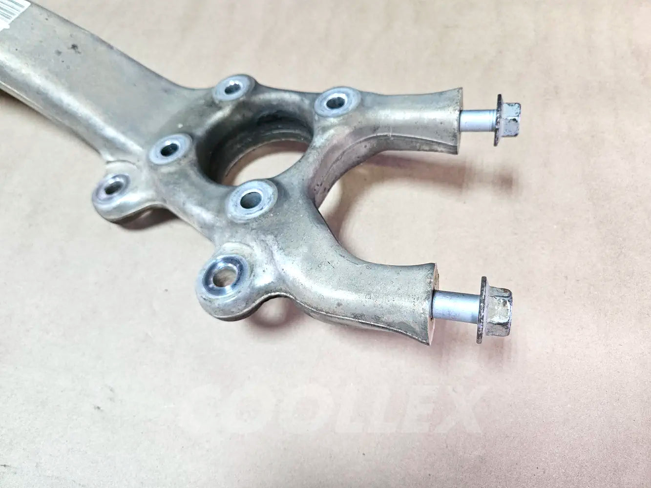 06-2020 Lexus Is250 Front Lh Driver Steering Knuckle 43202-53010 Oem Used