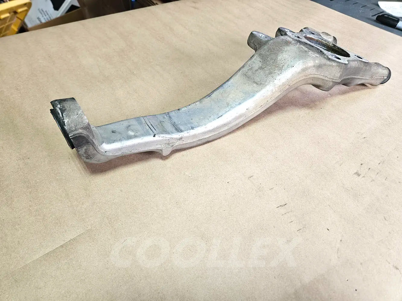 06-2020 Lexus Is250 Front Lh Driver Steering Knuckle 43202-53010 Oem Used