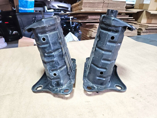 06-2013 Lexus Is250 Front Rail Reinforcements 57108-53012, 57107-53010 Used