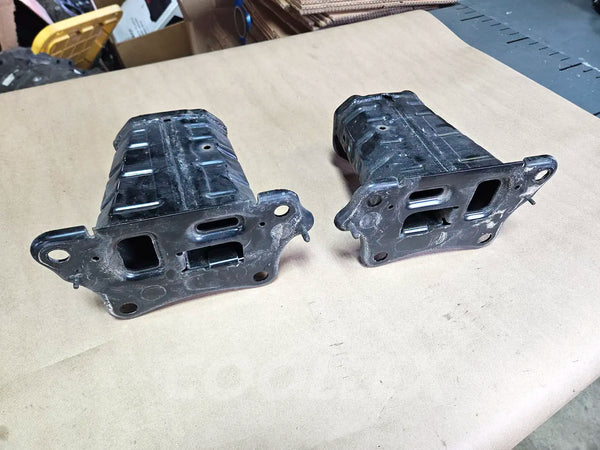 06-2013 Lexus Is250 Front Rail Reinforcements 57108-53012, 57107-53010 Used