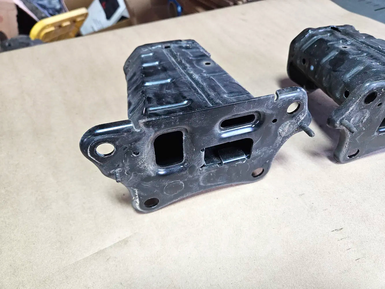 06-2013 Lexus Is250 Front Rail Reinforcements 57108-53012, 57107-53010 Used