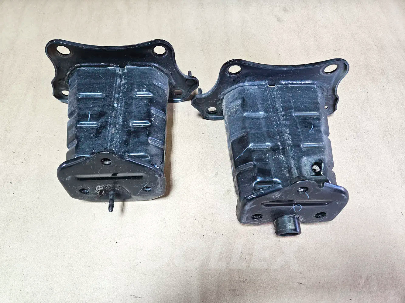 06-2013 Lexus Is250 Front Rail Reinforcements 57108-53012, 57107-53010 Used