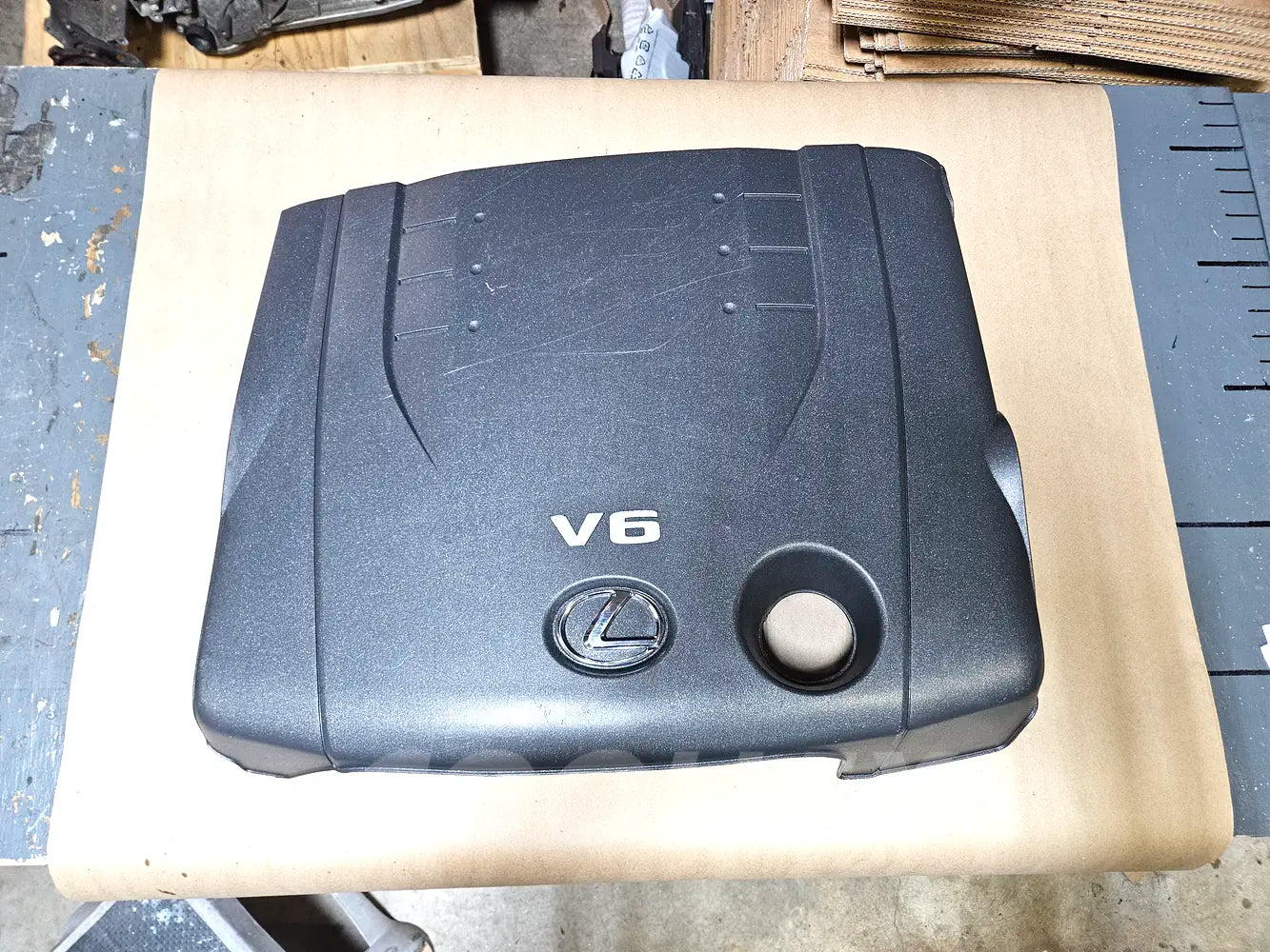 06-2013 Lexus Is250 Engine Cover V Bank 11209-31201 Oem Used