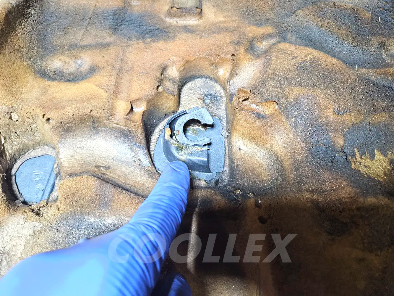 06-2013 Lexus Is250 Engine Cover V Bank 11209-31201 Oem Used