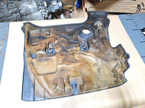 06-2013 Lexus Is250 Engine Cover V Bank 11209-31201 Oem Used