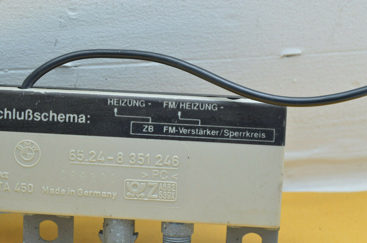 88-95 BMW 5-Series, E34 1988.01 - 1995.09 Antenna Module Unit 65248351246 Oem Used