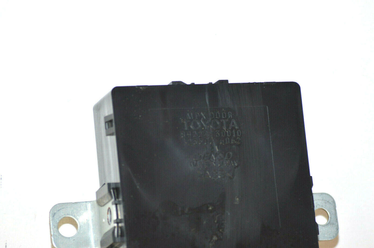 98-05 Lexus Gs300 Gs400 Rear Door Multiplex 89224-30010 Oem Used