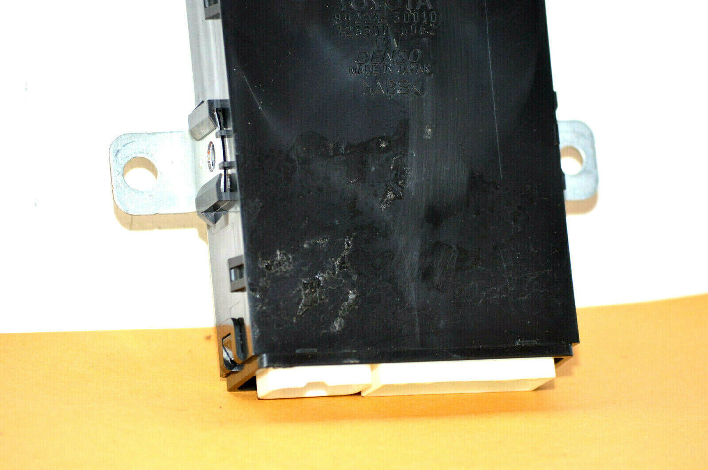 98-05 Lexus Gs300 Gs400 Rear Door Multiplex 89224-30010 Oem Used