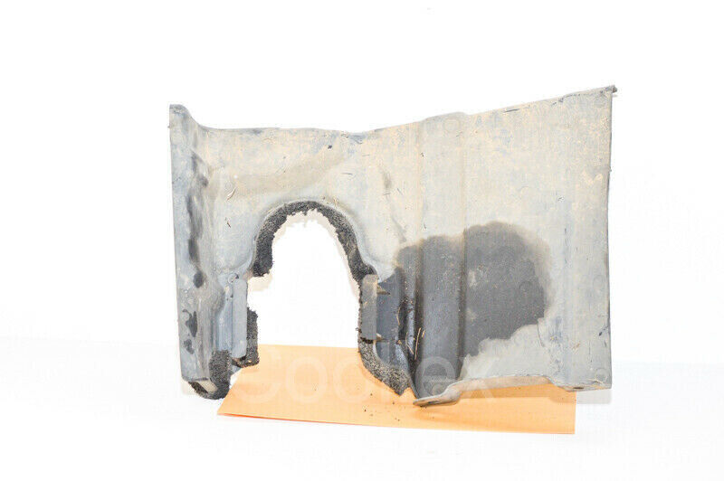 98-05 Lexus Gs300 Gs400 Rear Right Engine Cover 51443-30130 Oem Used