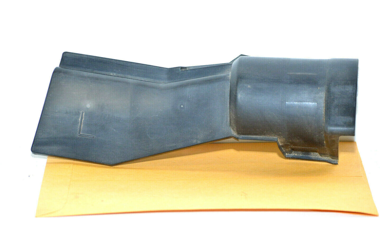 98-05 Lexus Gs300 Gs400 Wiper Motor Cover 85111-30300 Oem Used
