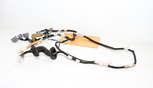 98-05 Lexus Gs300 Gs430 Front Right Door Wire Harness 82151-3a211 Oem Used